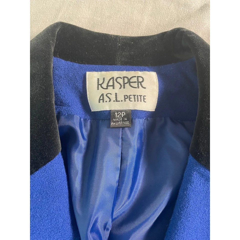 Vtg. Kasper A.S.L. Petite SZ 12P Wool Blend Blazer Royal Blue  - Image 3 of 4