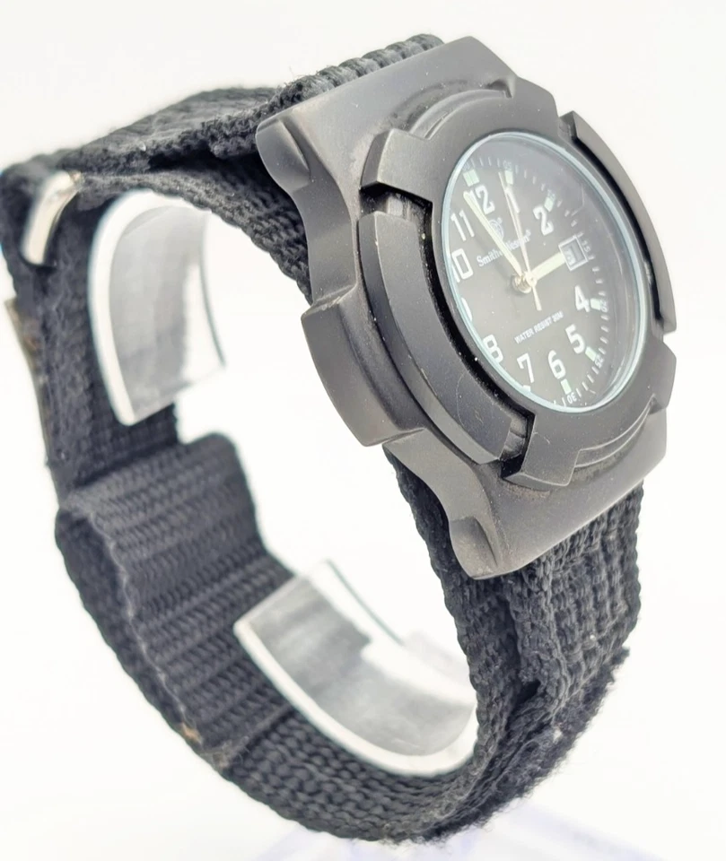 Reloj Smith & Wesson Negro Hombre Lawman Lume WR Mantiene Hora/Fecha Batería Nueva Foto 2 de 4