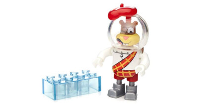 SPONGEBOB MEGA BLOKS CONSTRUX SERIES  SANDY MINIFIGURE W/STAND