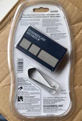 NEW Chamberlain Three-Button Remote Control 390 MHz Garage Door Opener 953CBH - Picture 4 of 5