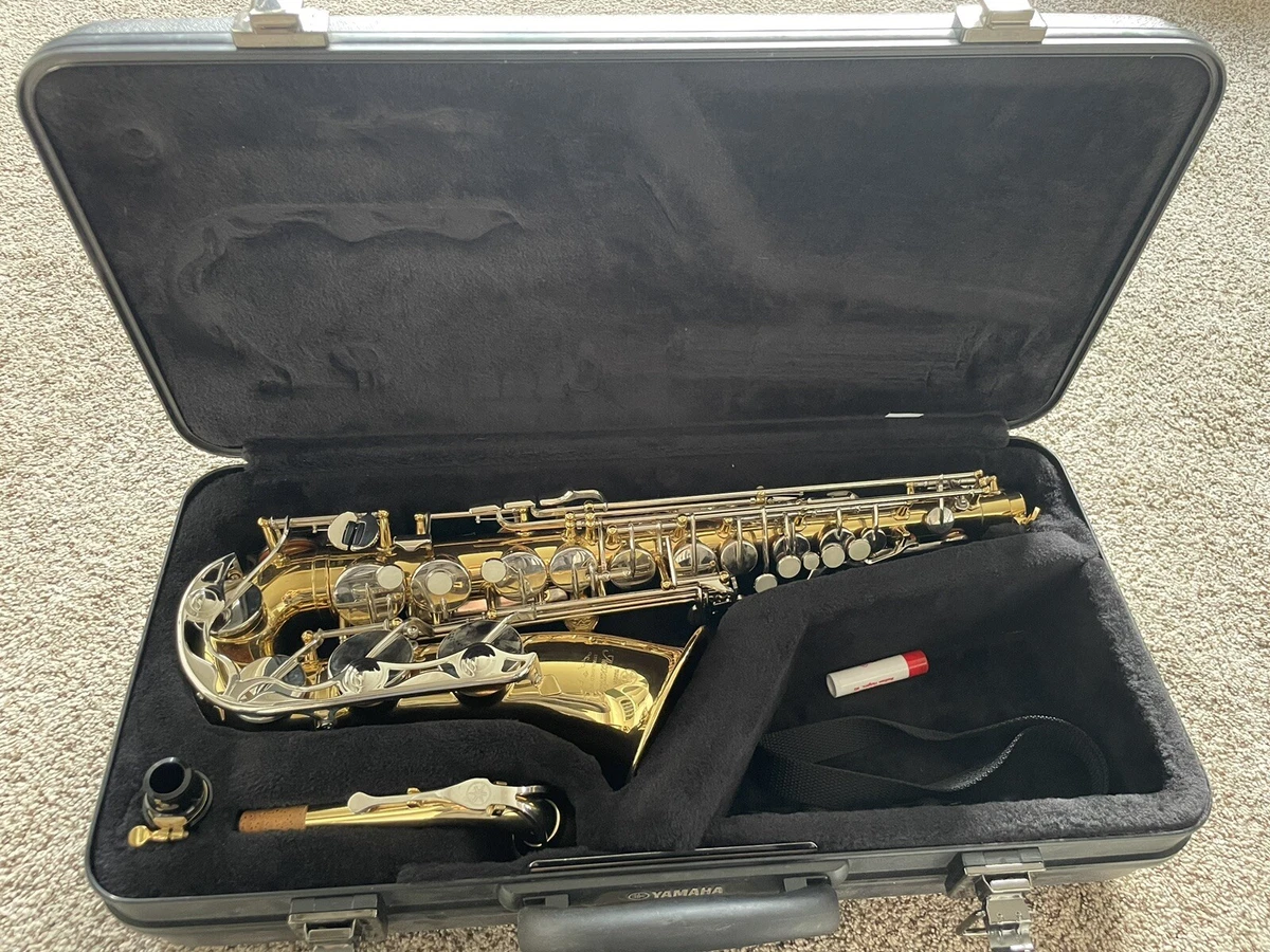 Yamaha Alto Saxophone w Hard Case Model YAS 200 AD II. Advantage