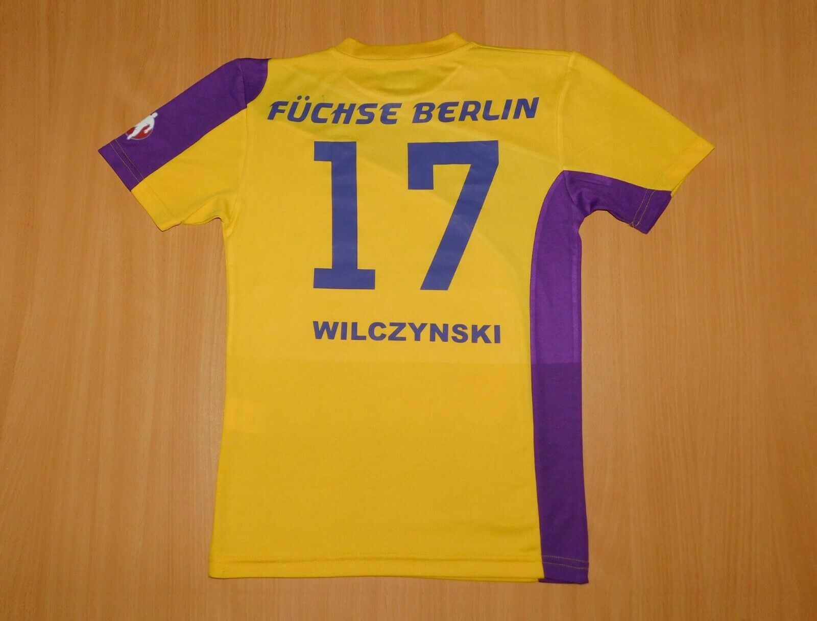FUCHSE BERLIN 17 WILCZYNSKI 2007 MATCH WORN Kempa handball shirt jersey trikot Artrosguiden