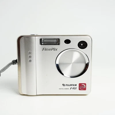 Fujifilm FinePix F401 2.1MP Super CCD Digital Camera Fujinon| NOT TESTED - AS IS - Bild 1 von 4