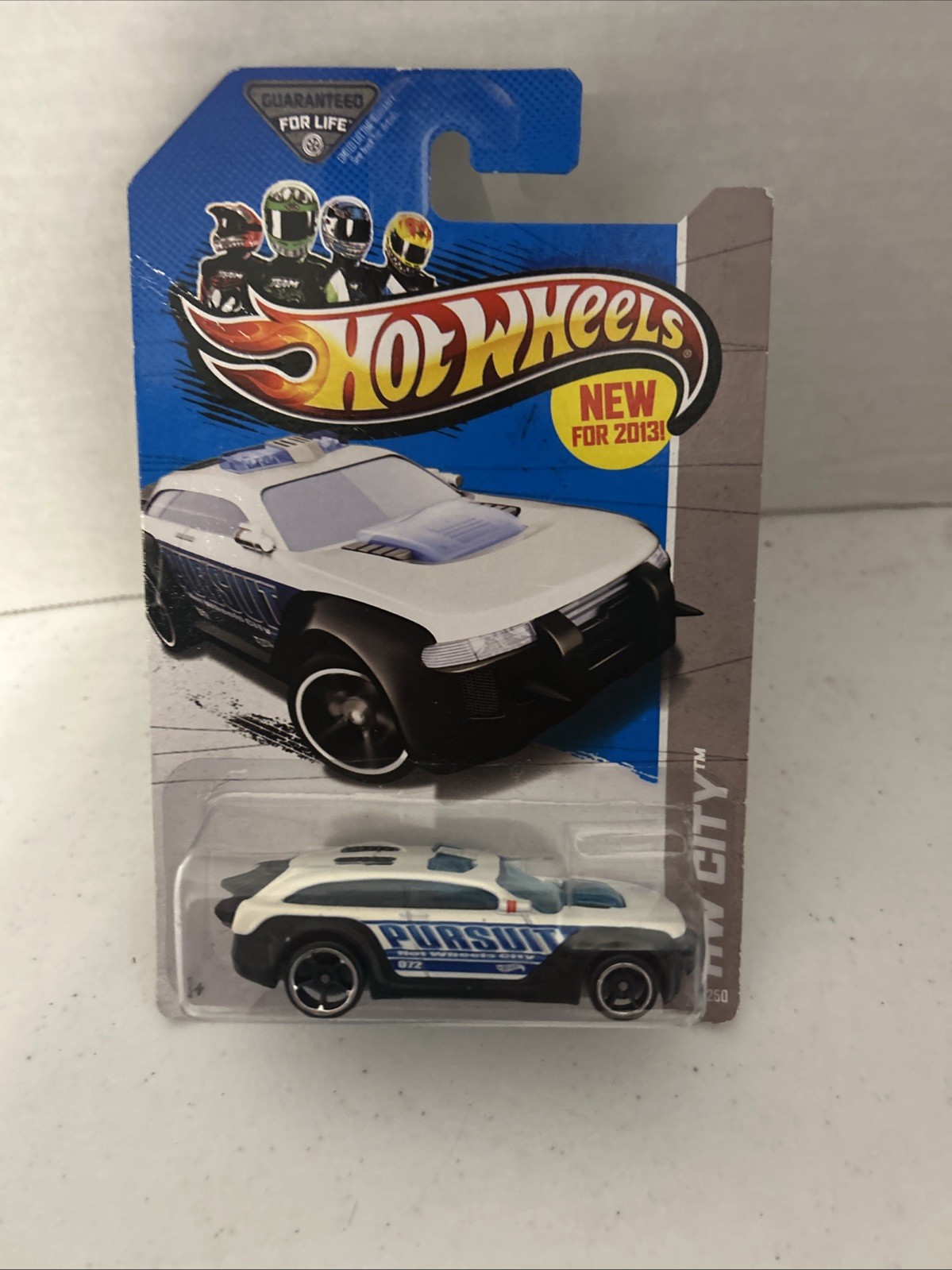 Hot Wheels 2013 HW City HW Pursuit #20/250