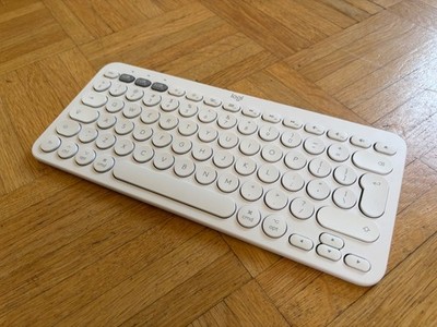 Logitech K380 Multi Bluetooth Tastatur - Weiß, US International