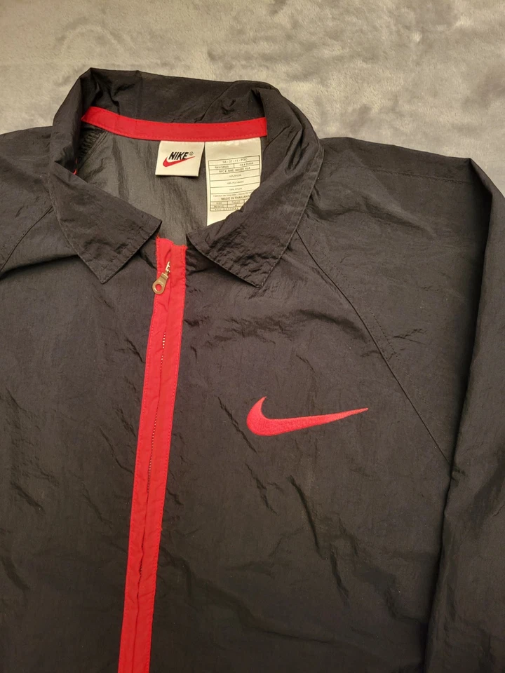 Chaqueta cortavientos vintage Nike cremallera completa juvenil talla mediana 10 12 logotipo grande nailon Foto 3 de 4