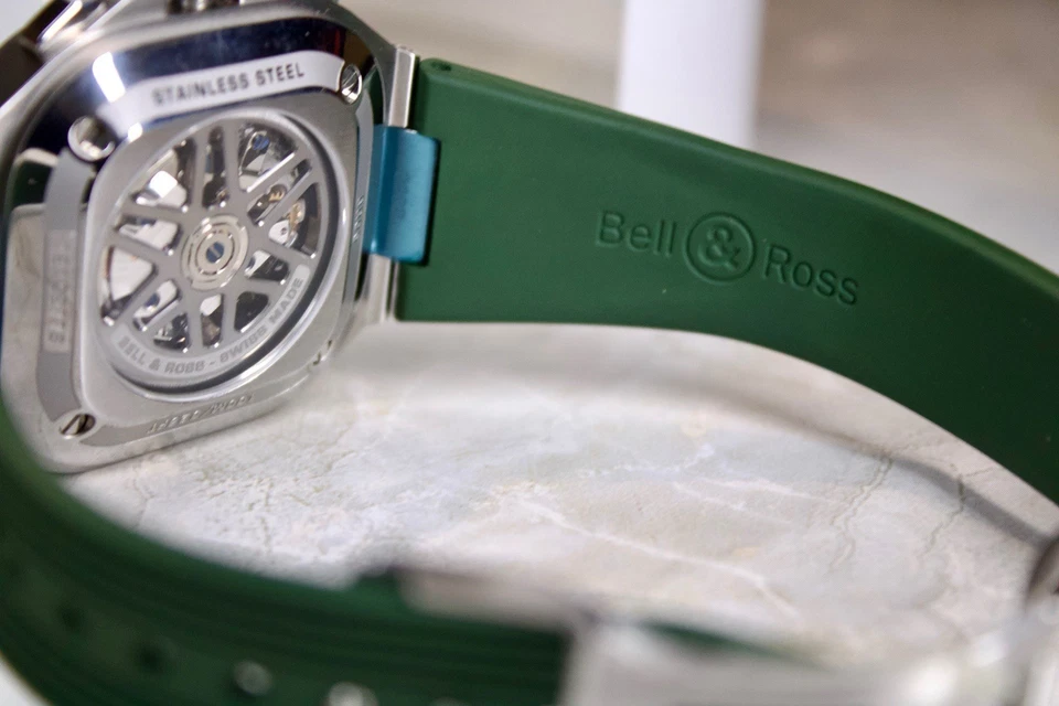 Bell & Ross BR-05 Chronograph Green Dial 42mm Complete Set BR05C-GN-ST/SRB - Image 4 of 4