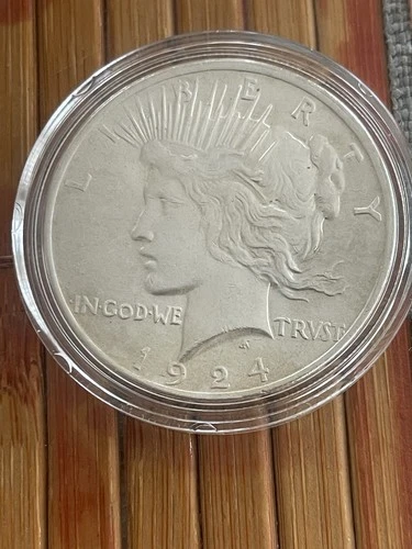 1924 peace silver dollar uncirculated