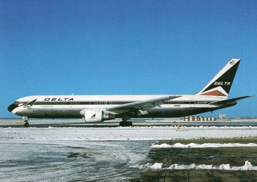 Tema Trasporti Aviazione - DELTA AIR LINES - Aerei lotto di 22 cartoline - DE20 - Foto 14 di 22