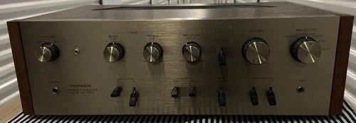 Pioneer SA-600 Vintage Solid State Stereo Integrated Amplifier  For Parts