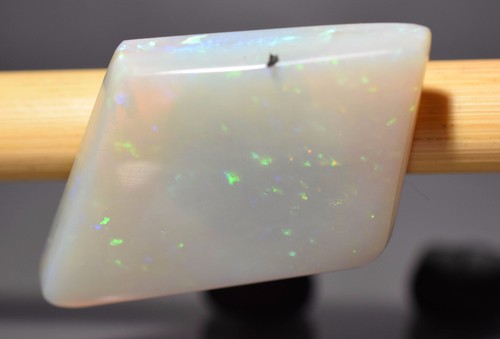 Australian Crystal Opal Play Of Color Opal Cab cabochon - Picture 6 of 10