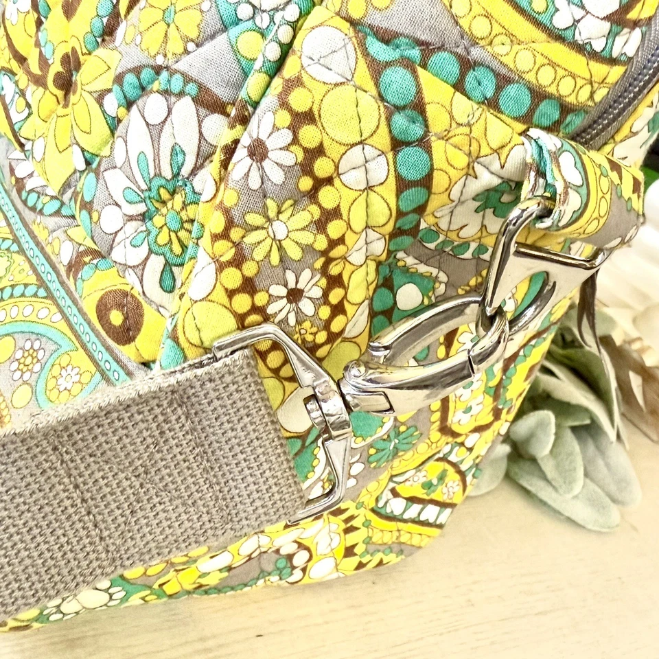 Vera Bradley Bolso Mensajero para Laptop Limón Parfait Acolchado Tela Correa para el Hombro Foto 3 de 4