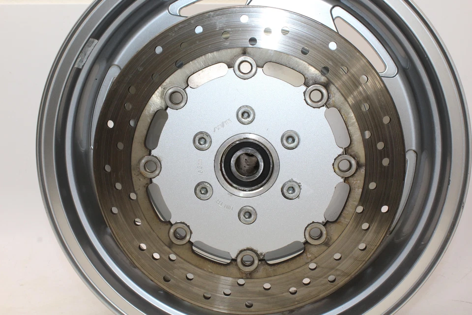 2007 Suzuki Boulevard VL1500T aro de roda traseira com rotor - Imagem 2 de 4