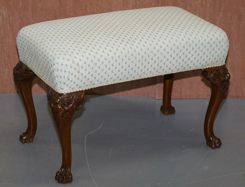 FULLY RESTORED GEORGE III STYLE HAND CARVED BENCH STOOL WITH LION HAIRY PAW FEET - Image 3 of 4