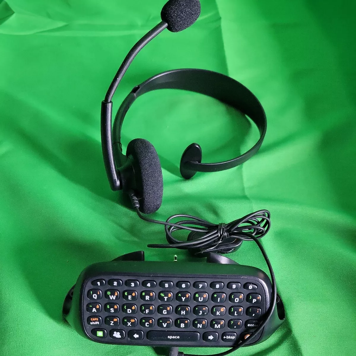 Xbox Starter Kit Xbox 360 Chatpad Headset E