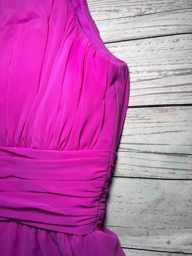 Abito drappeggiato formale ballo di sposa a una spalla rosa fushia taglia 6 - Foto 6 di 14