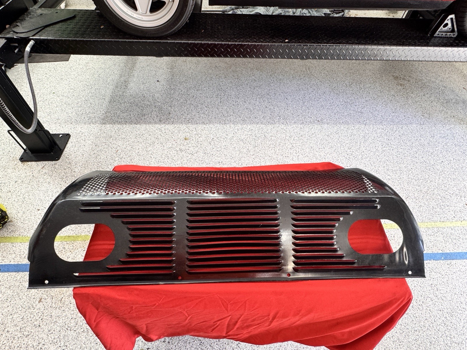 Ferrari 308 1984 Rear Lower Bumper grille P/N 60404407
