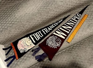 2-VINTAGE  1950’s Fort Frances Canada & Winnipeg Tourist Pennants ~ EXCELLENT!