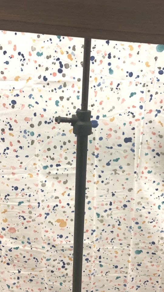 Antiguo soporte de música con base de hierro ajustable Hamilton Foto 3 de 4