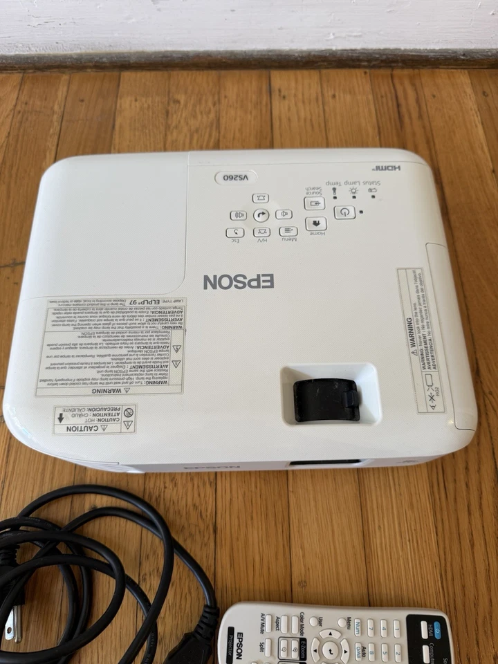 Proyector Epson VS260, 3.300 lúmenes brillo de color computadora HDMI 1,6 K horas Foto 2 de 4