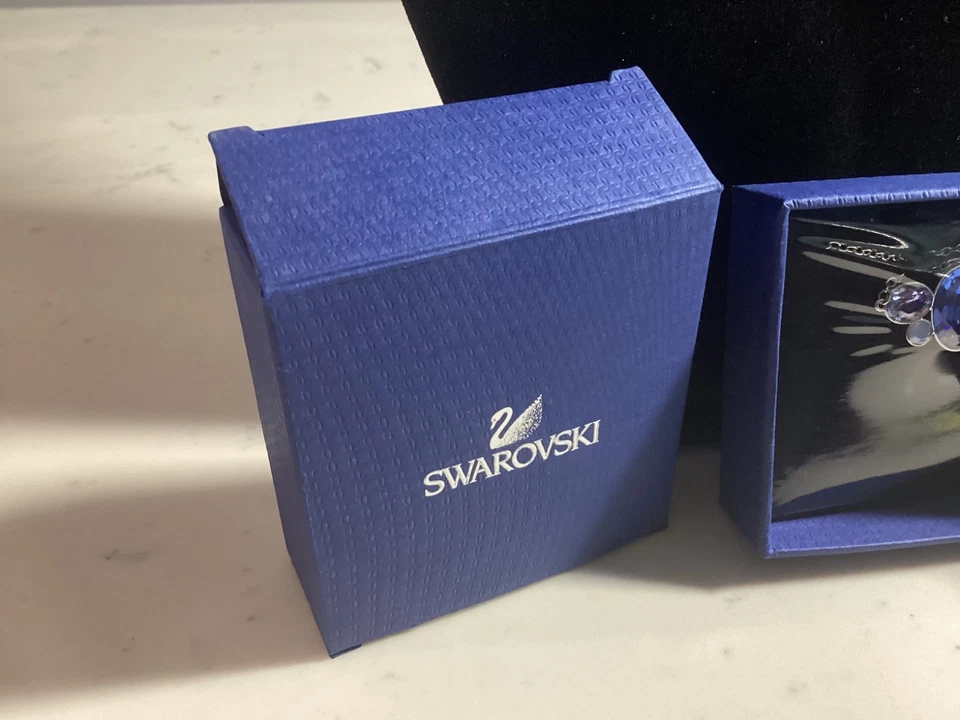 NOVAS ETIQUETAS DE CAIXA $90 AUTÊNTICO SWAROVSKI TASSO AZUL TOPÁZIO COLAR DE CRISTAL NR - Imagem 3 de 4