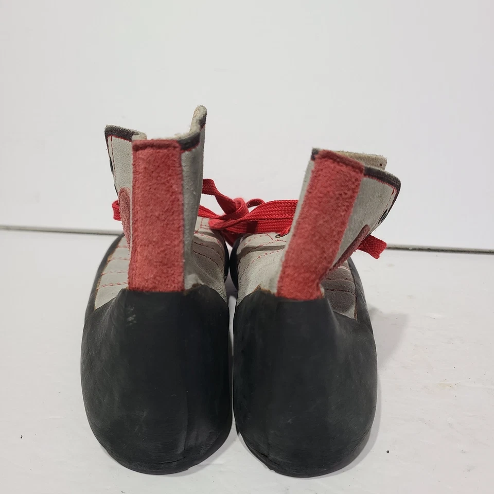 Zapatos de Escalada B24 Vintage Boreal Parte Superior Alta Cordones Rojos Gris Gamuza Para Hombre Talla 8 Foto 4 de 4