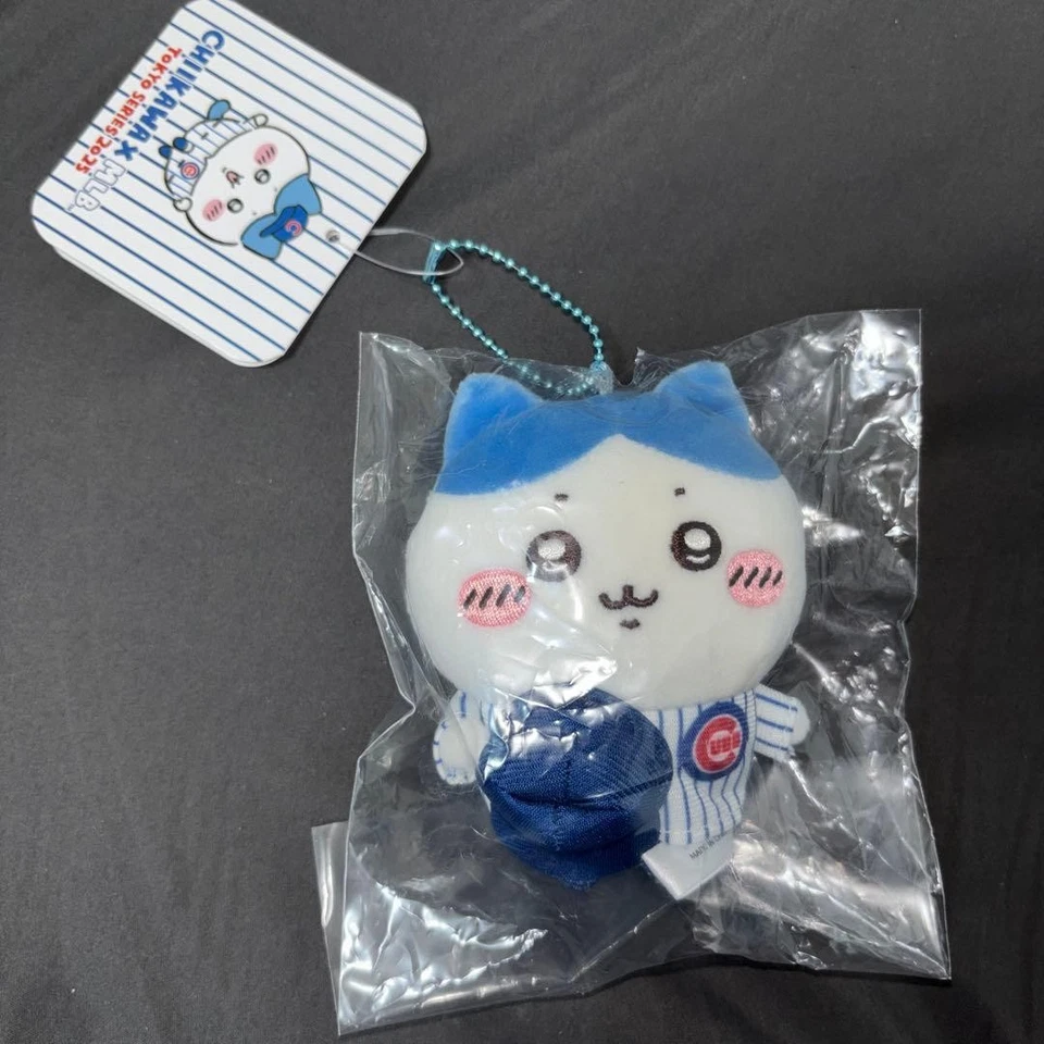 Chiikawa MLB TOKYO SERIES Mascot Hachiware 2025 Limited Cubs Plush Doll Keychain - Image 3 of 4