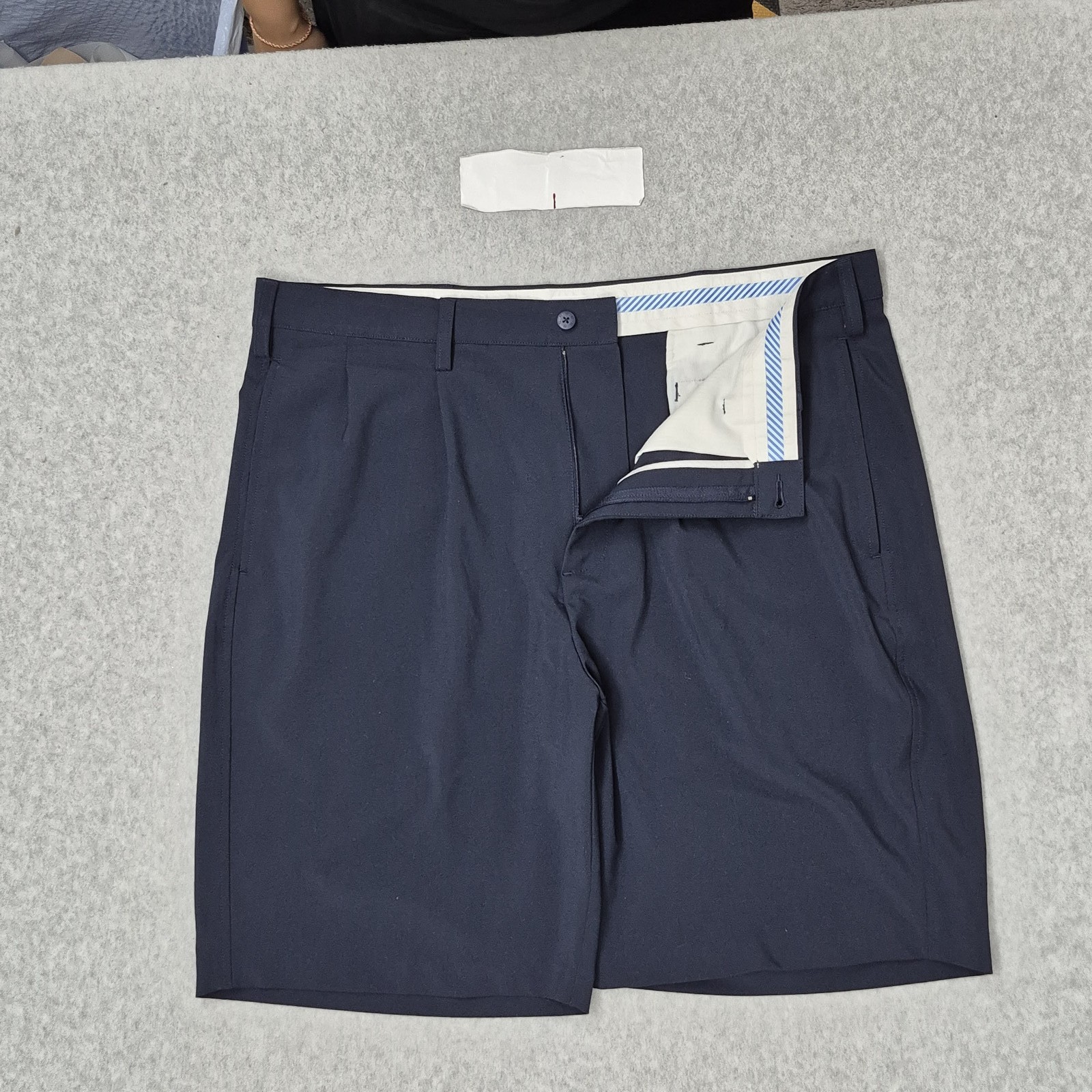 Shorts Button 10"