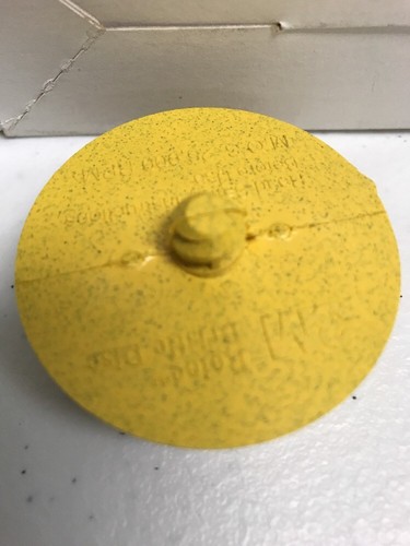 3M-07525 Scotch-Brite Roloc Bristle Disc 7525 Yellow, 2", Medium, (2 Disc) - Picture 6 of 7