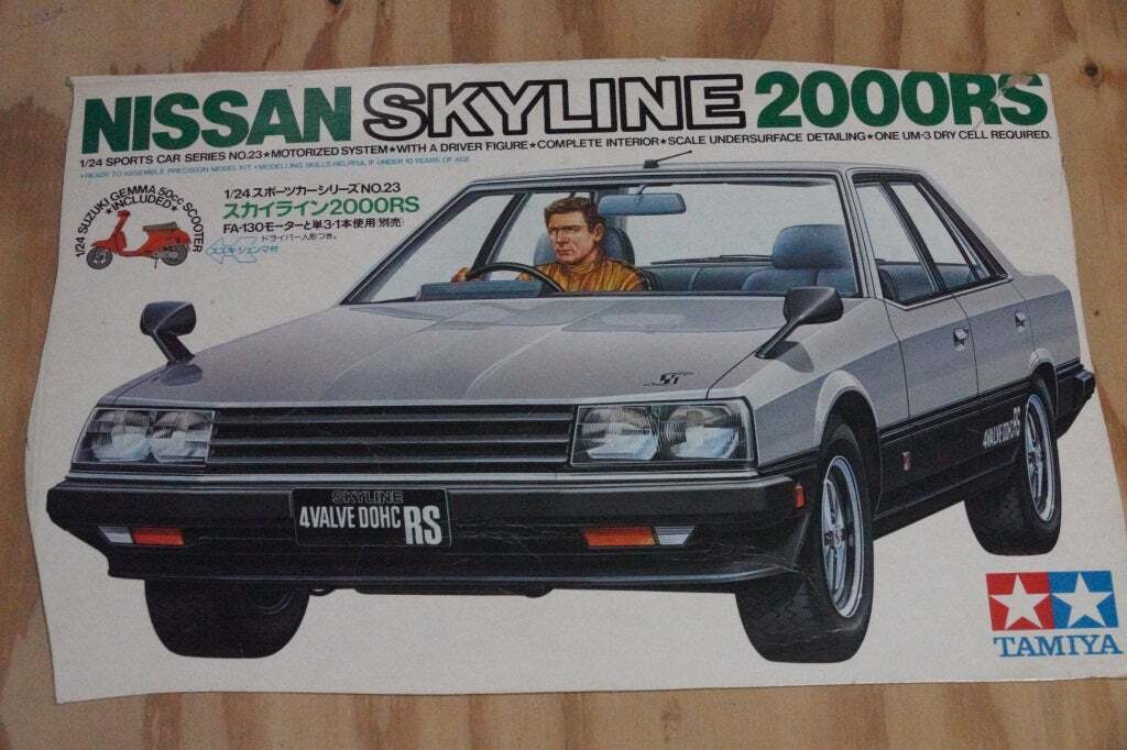 Tamiya Nissan Skyline 2000RS 1/24当時物 Rare kit Tamiya 1/24 model kit Nissan Skyline 2000RS 4Dr. from