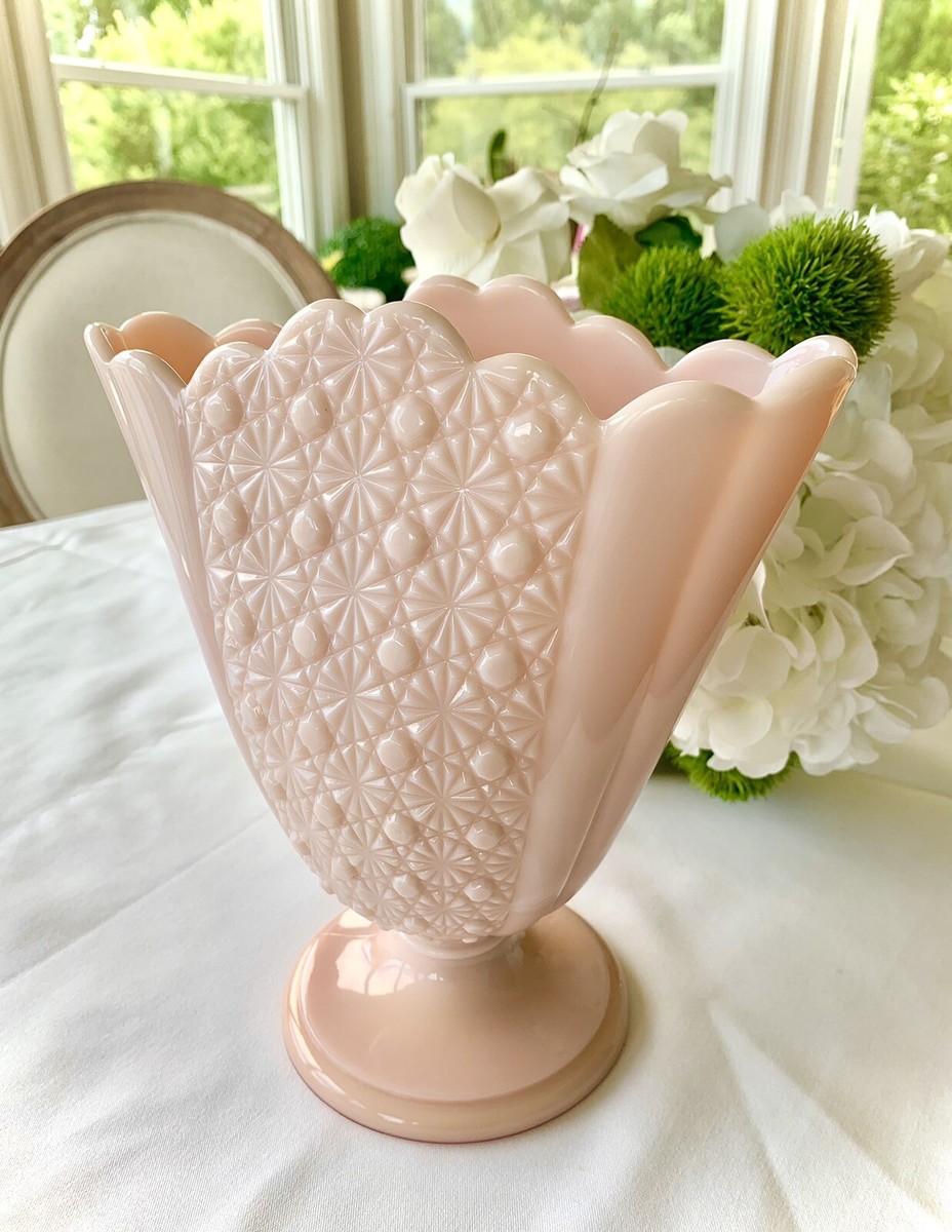 RARE VNTG FENTON PASTEL PINK/ROSE MILK GLASS DAISY & BUTTON