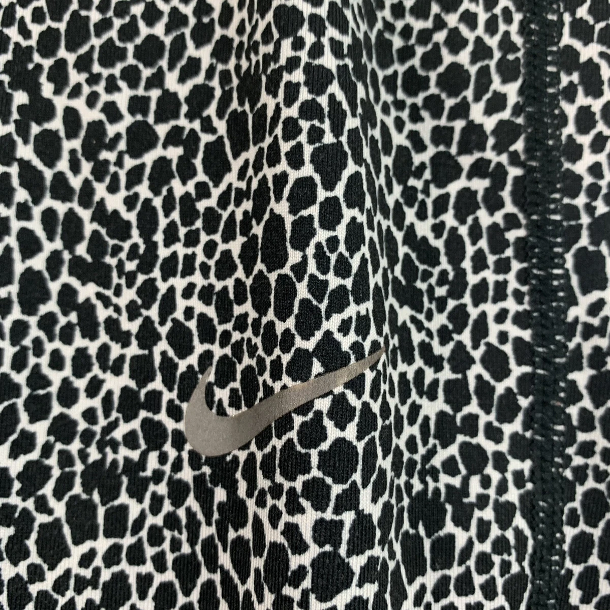 Nike black leopard print deals leggings