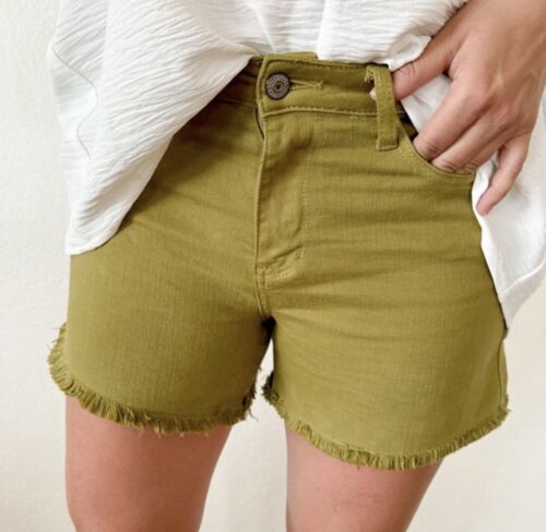 NWT Judy Blue Garment Dyed Matcha Jean Shorts Size Large Stretchy Frayed Hem