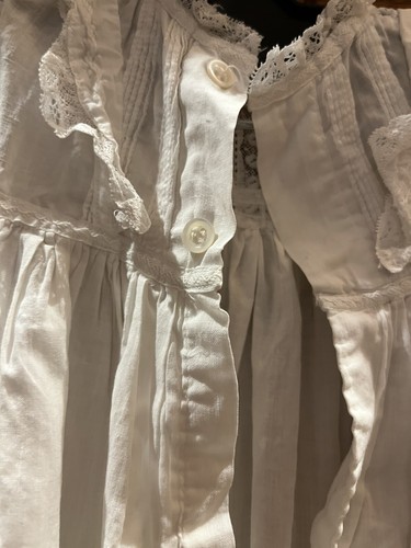 Antique Christening Gown For French Or German Bisque doll baby - Picture 7 of 13