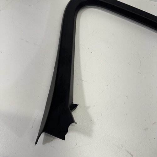 OEM 2012 - 2018 AUDI A6 S6 FRONT LEFT DRIVER SIDE DOOR WINDOW FRAME TRIM PANEL - Picture 4 of 10
