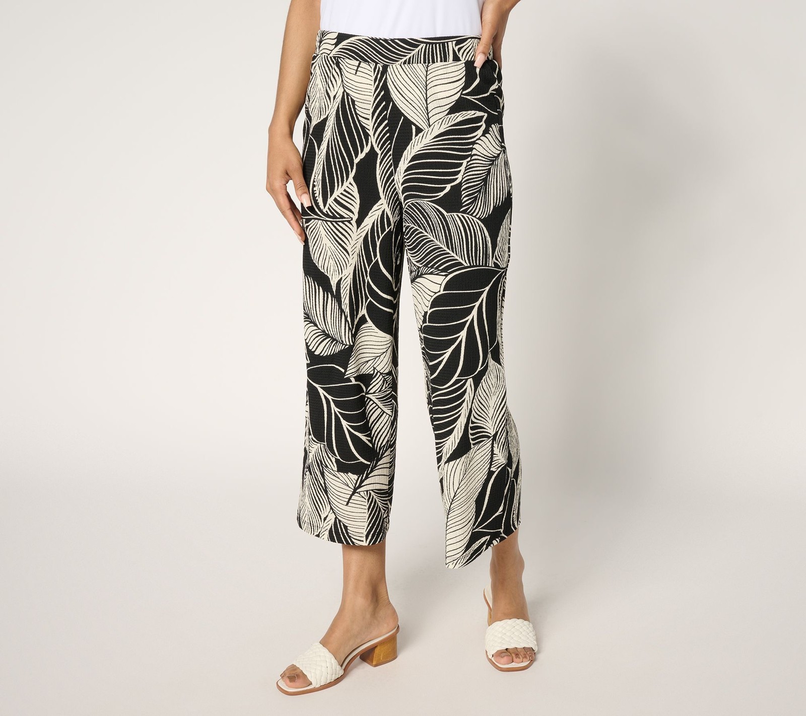 Susan Graver Women's Petite Pants PXL Printed Textured Knit Black A691323