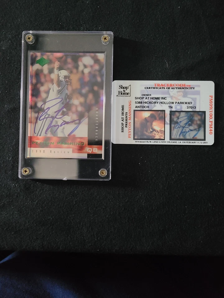 Tarjeta autógrafa Collectors Edge Peyton Manning 1998 Rookie Review 09/100 2000 Foto 3 de 4