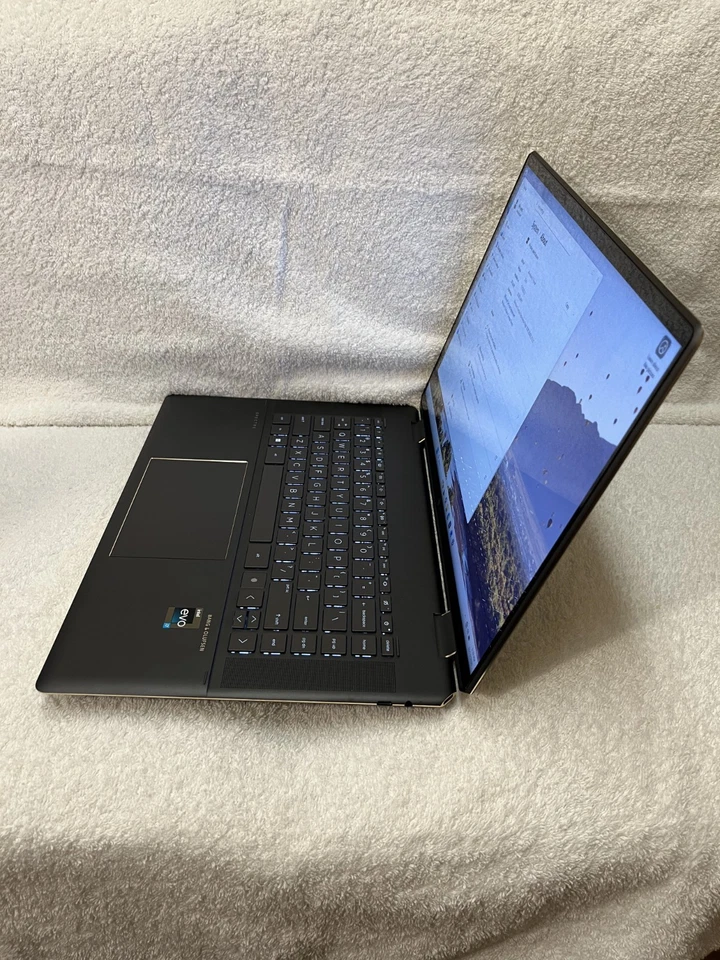HP Spectre x360 16-F2013DX 16" Touch 3K Intel i7-13700H 16GB RAM 512GB SSD - Image 2 of 4