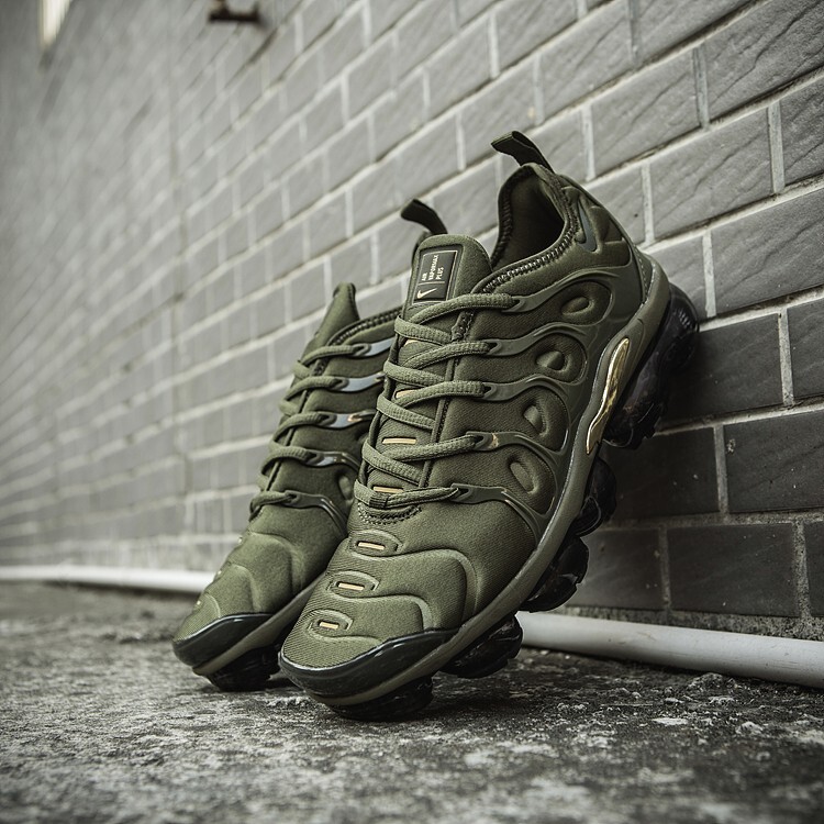 Nike Air VaporMax Plus VM Army Green Men’s Shoes Sizes 7-13