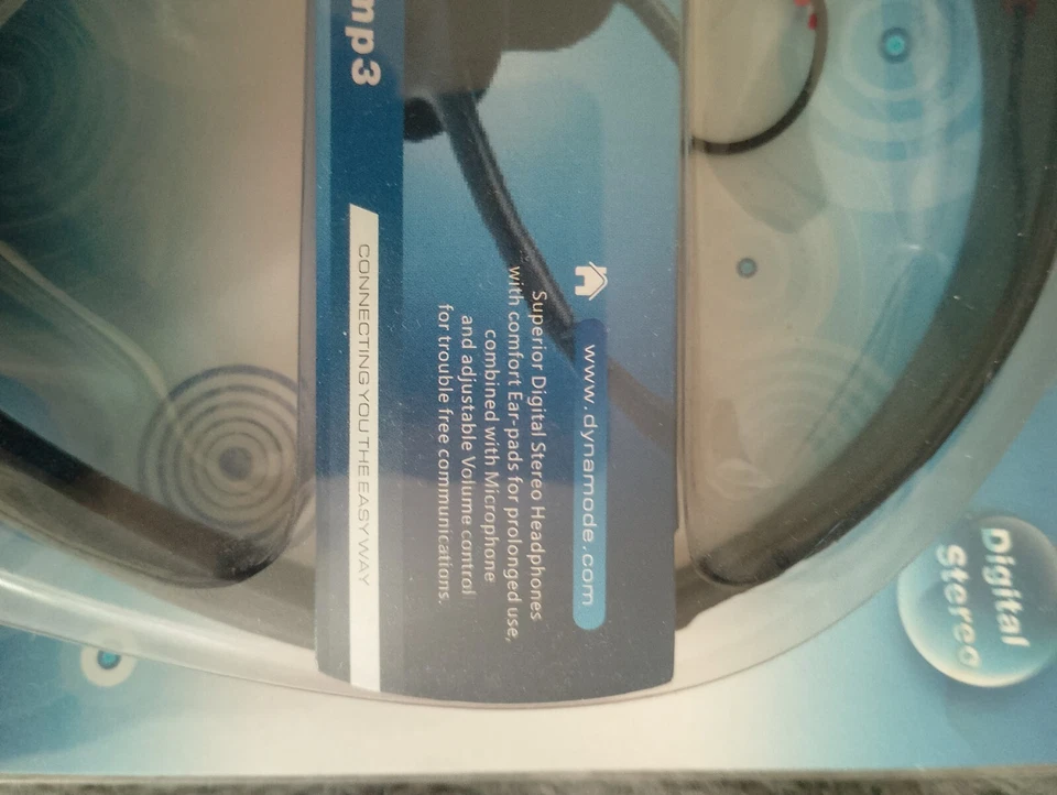 Brand New Sealed Dynamode N90 Stereo Headphones with boom Mic PC/MAC VoIP Ready - Image 4 of 4