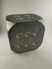 Dé Cube Geant En Tole