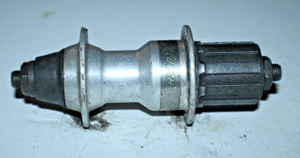 禧玛诺静音离合器后轮毂 Freehub FH-R050A 36H 135 毫米银色快速美国托运人 — 第 4/4 张图片