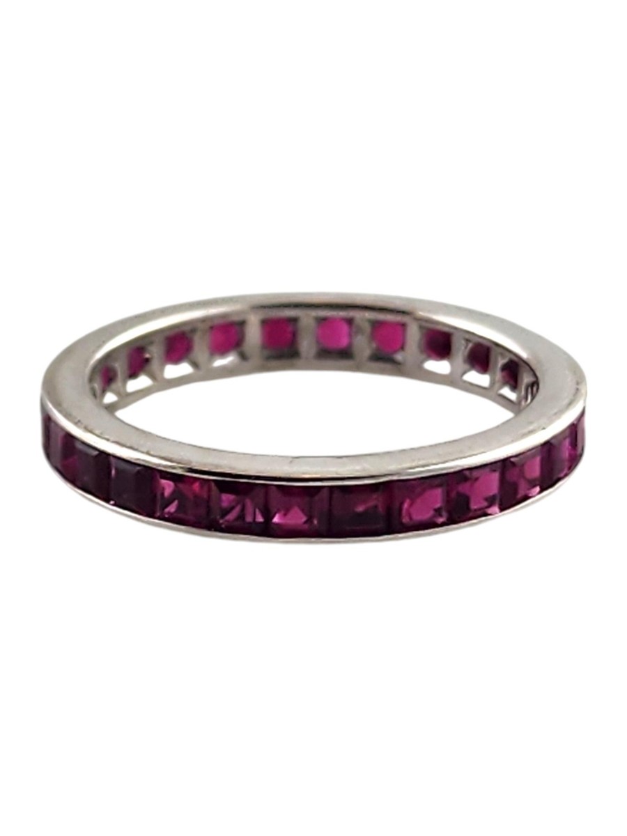 13-14 Karat White Gold Lab Grown Rubies Infinity Band Size 6 13-14 Karat White Gold Lab Grown Rubies Infinity Band Size 6