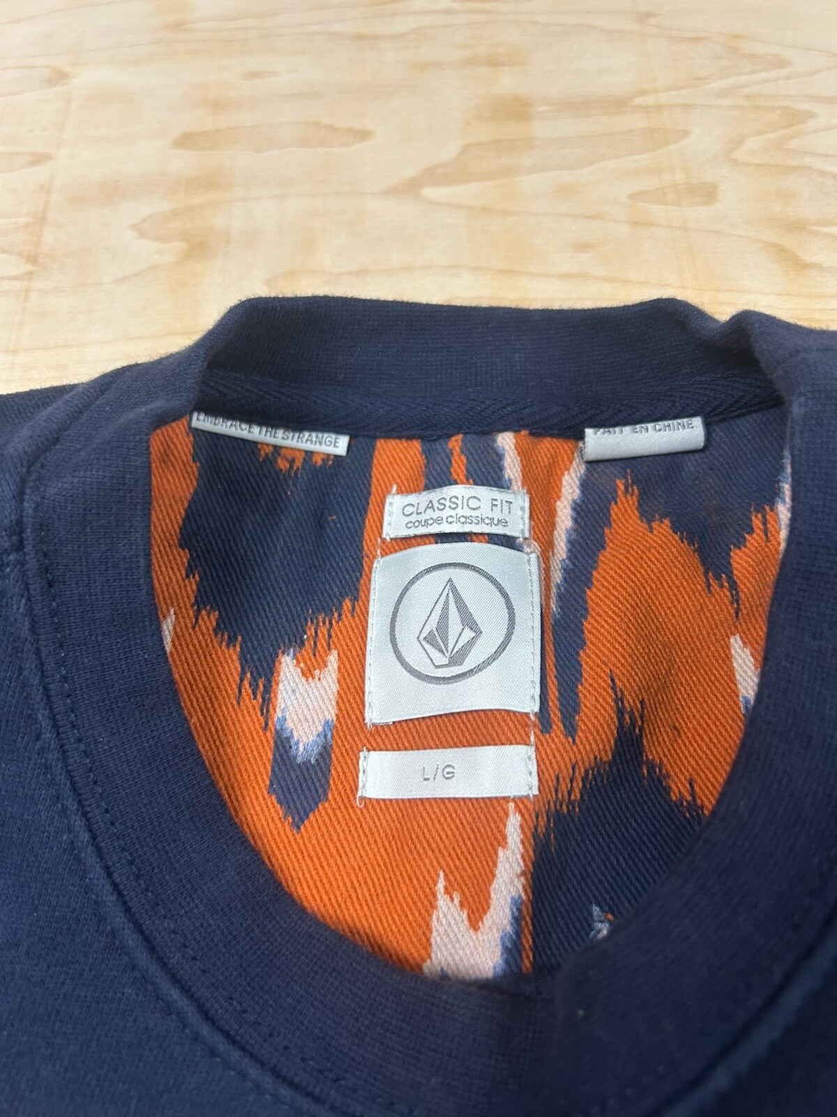 Volcom Collectable “MALLACE CREW” Pullover Crew N… - image 2