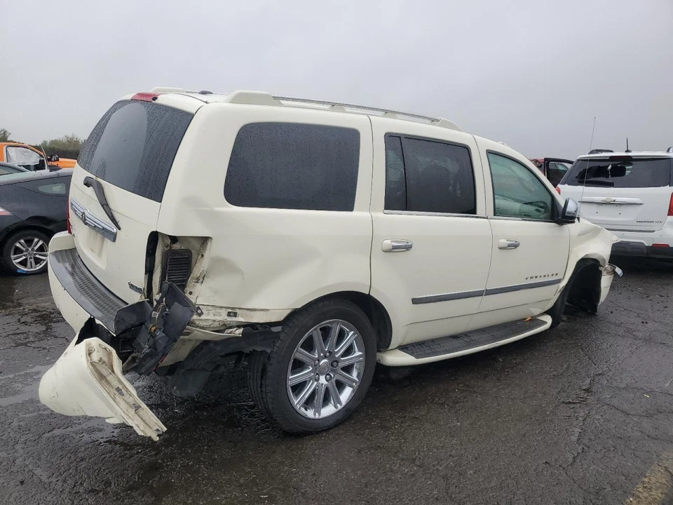 Used Front Right Door Assembly Front fits: 2008 Chrysler Aspen Front Right Grade Foto 4 de 4