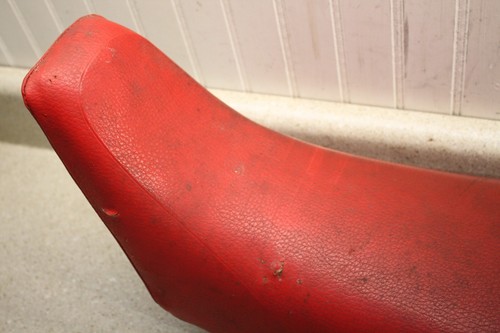 1993-2002 Honda XR200R OEM Red Seat Saddle Pan Seat Cover 5289 R10 - Picture 8 of 17