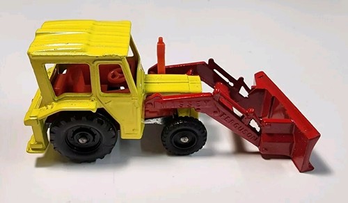Vintage Corgi Juniors #3303 Yellow/Red Massey Ferguson Tractor HO Diecast - Picture 8 of 10