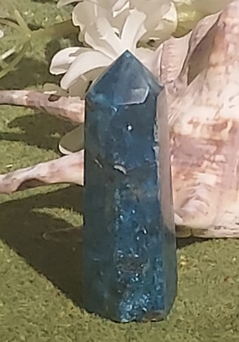 Blue Apatite Carved Gemstone Point 64g (C4) - Picture 1 of 3