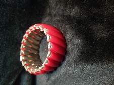 Pulsera Leru vintage acordeón rojo y dorado