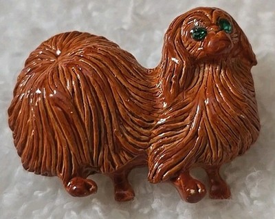 Vintage Gerry s Brown Enamel Pekingese Dog Brooch Pin Rhinestone Eyes (PINS1A1)